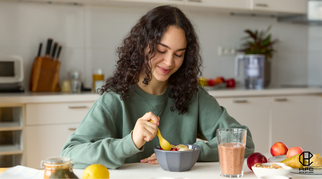 thuc-don-cho-nguoi-tap-gym-giam-mo-nu