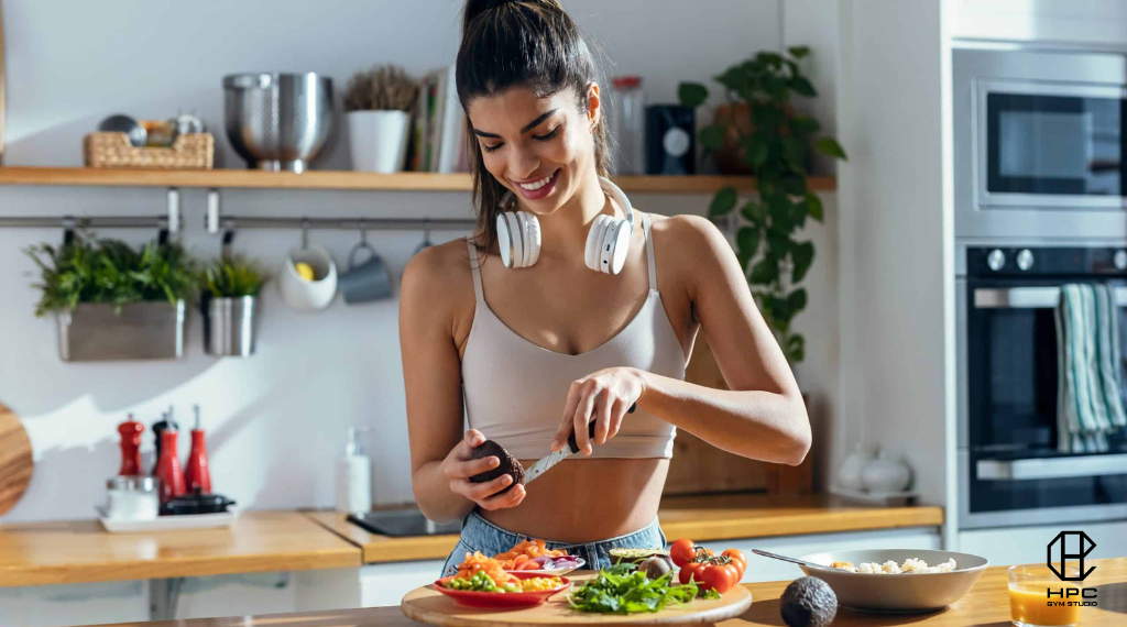 thuc-don-cho-nguoi-tap-gym-giam-mo-nu