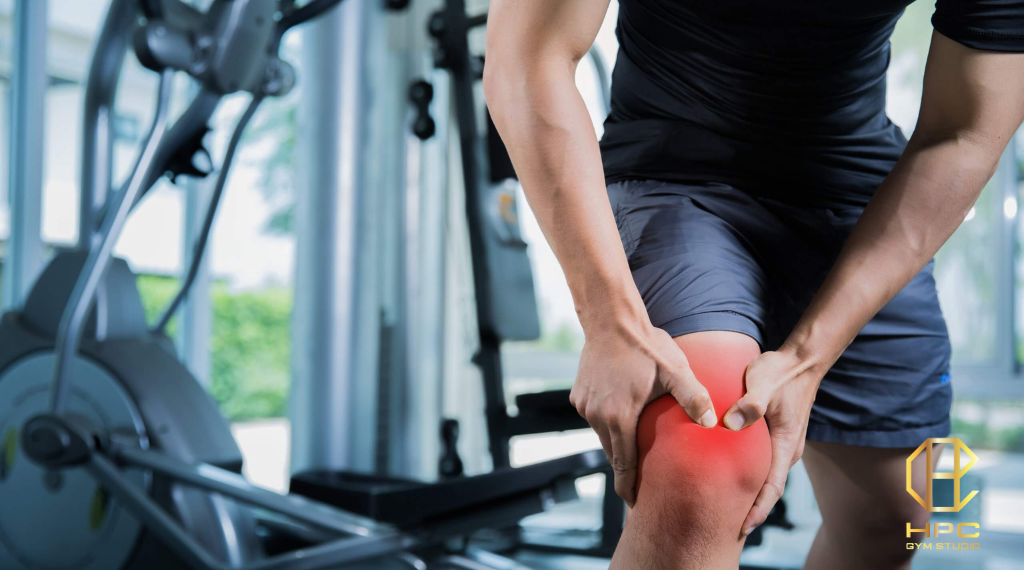 tap-gym-bi-dau-co-la-binh-thuong-khong